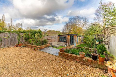 40 Blackwell End, Potterspury, Towcester, NN12 7QE