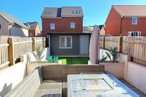 32 Buccas Lane, Buckingham, MK18 1XU