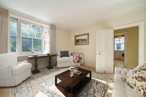 2 bedroom flat for sale, Queen's Club Gardens, Fulham