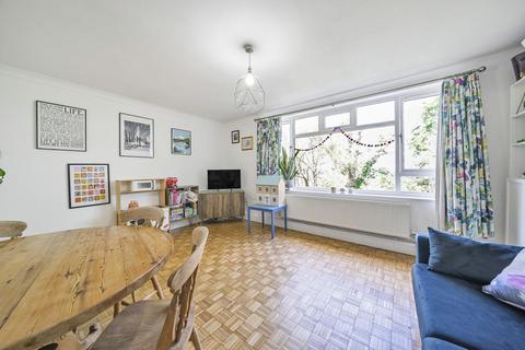 3 bedroom flat for sale, Leigham Court Road, Streatham