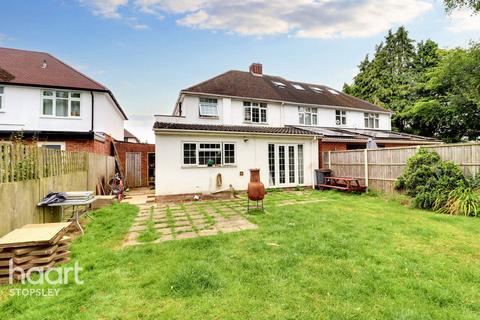 3 bedroom semi-detached house for sale, Greenways, Luton