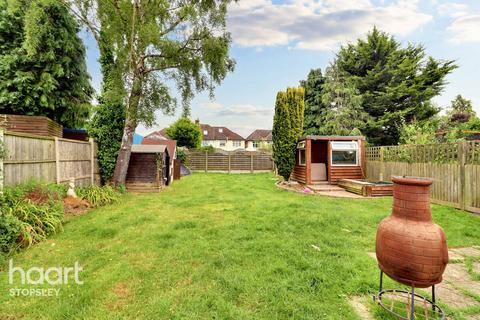 23 Greenways, Luton, LU2 8BL