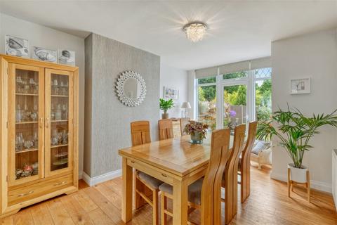5 Chepstow Grove, Rednal, Birmingham, B45 8EG