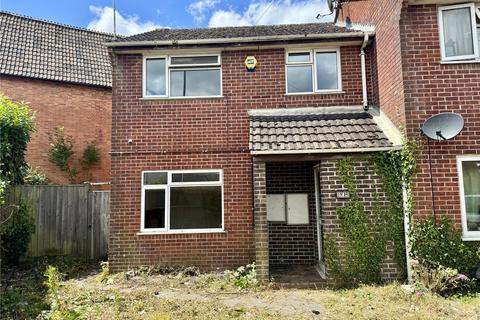 3 bedroom end of terrace house for sale, Clarkes Close,, Somerset, TA20