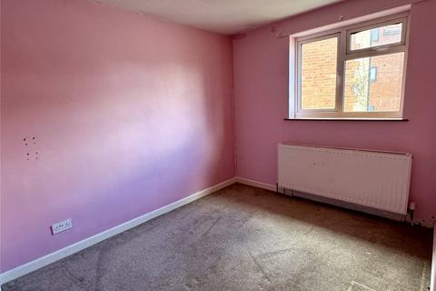 1 Clarkes Close, Chard, TA20 1ER