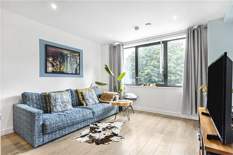 1 bedroom apartment for sale, St. Pauls Way, London, E3