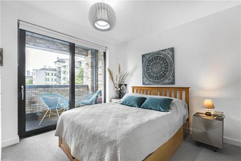 1 bedroom apartment for sale, St. Pauls Way, London, E3