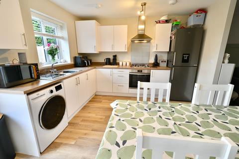 3 bedroom semi-detached house for sale, Wych Elm Grove Evesham WR11 3FT