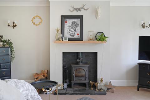 undefined, Chatsworth Road, Dore, S17 3QG