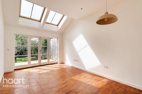 undefined, Kings Road, ST ALBANS