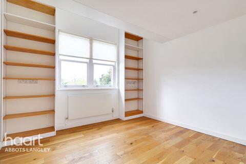 undefined, Kings Road, ST ALBANS