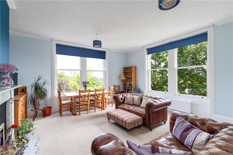 2 bedroom apartment for sale, Weetwood Court, Leeds, West Yorkshire, LS16