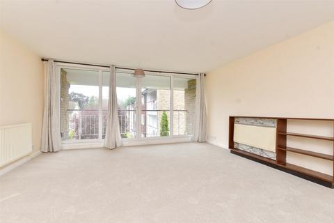 2 bedroom flat for sale, Basinghall Gardens, Sutton, Surrey