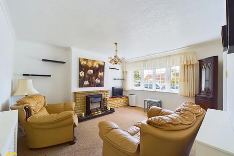 undefined, Manor Park, Claydon OX17