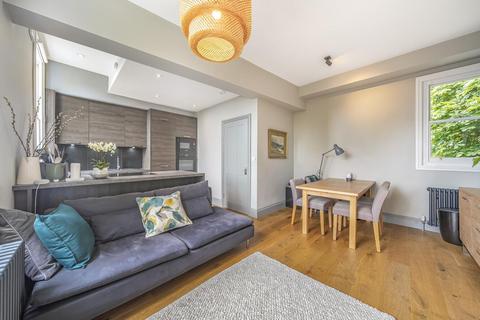 3 bedroom flat for sale, Sandbourne Road, Brockley