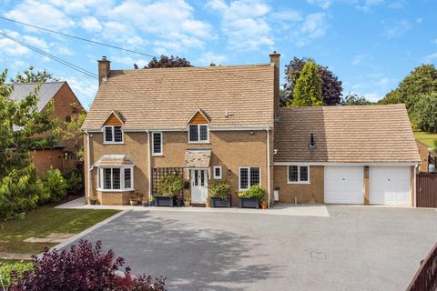 4 bedroom detached house for sale, Fulwell Road Finmere Buckingham, Buckinghamshire, MK18 4AS