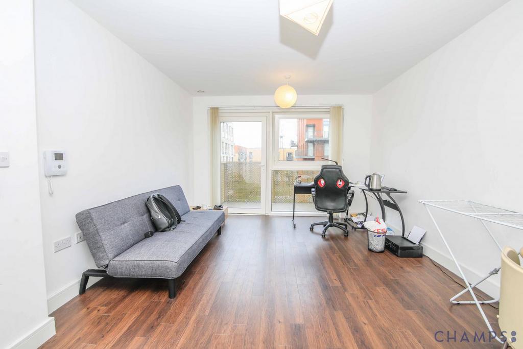 1 Bedroom Apartment to Let