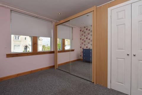13 Easter Drylaw View, Edinburgh, EH4 2QR