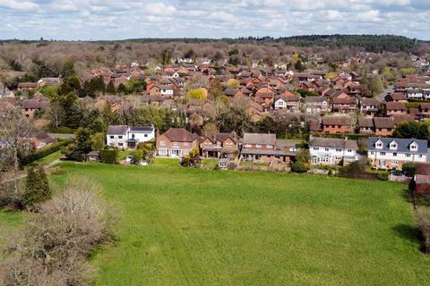 4 bedroom detached house for sale, Windlesham,  Surrey,  GU20