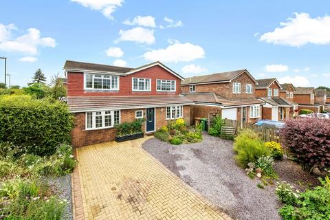 1 Kingfisher Close, Basingstoke, RG22 5PJ