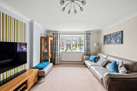 1 Kingfisher Close, Basingstoke, RG22 5PJ
