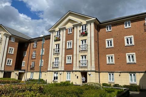 2 bedroom flat for sale, Brunel Crescent Swindon