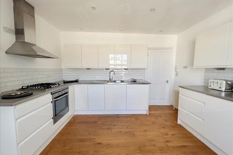2 bedroom flat to rent, Holland Park Avenue, Holland Park, London, Royal Borough of Kensington and Chelsea, W11