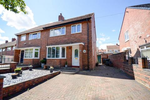 3 bedroom semi-detached house for sale, Chiltern Gardens, Lobley Hill