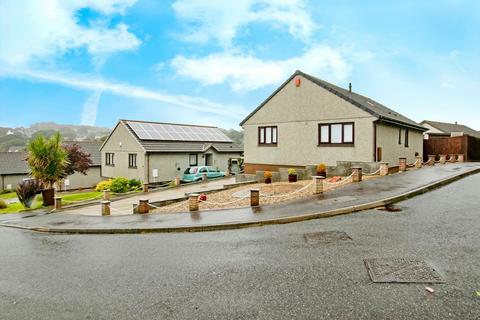 3 bedroom detached bungalow for sale, Town Farm, Redruth TR15