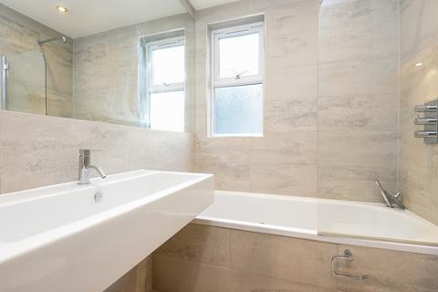 2 bedroom flat to rent, Lambrook Terrace, Fulham, London SW6