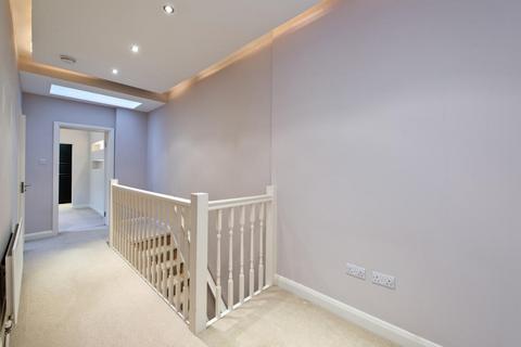 2 bedroom flat to rent, Lambrook Terrace, Fulham, London SW6