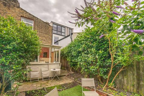 4 bedroom house to rent, Wragby Road, Leytonstone, London, E11