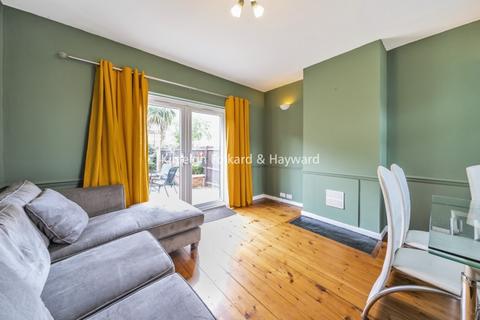 4 bedroom house to rent, Topsham Road London SW17