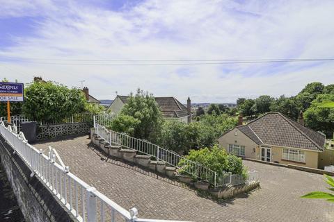 2 bedroom detached bungalow for sale, Brendon Avenue, Hillside