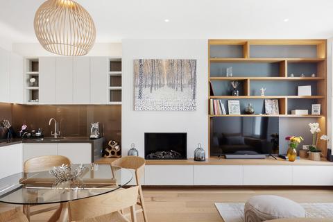 2 bedroom flat for sale, London SW7