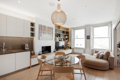 2 bedroom flat for sale, London SW7