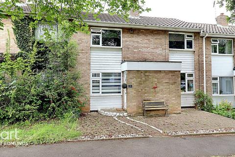 3 bedroom terraced house for sale, Bevis Walk, Bury St Edmunds