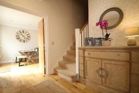 5 bedroom house to rent, Micklethwaite Steps, Wetherby, West Yorkshire, UK, LS22