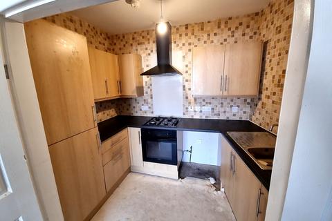 2 bedroom flat to rent, Vicarage Lane, Blackpool