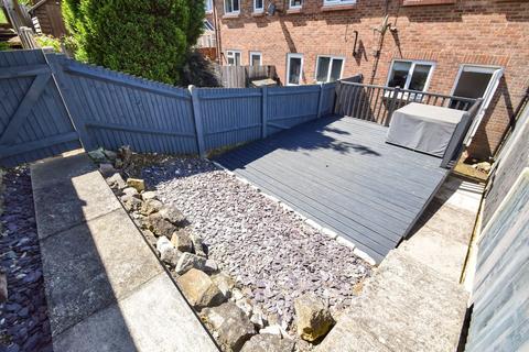5 Bilsington Close, Chatham, ME5 7NE