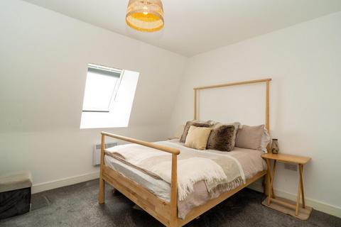 1 bedroom apartment for sale, The Square, Aylesbury, HP19