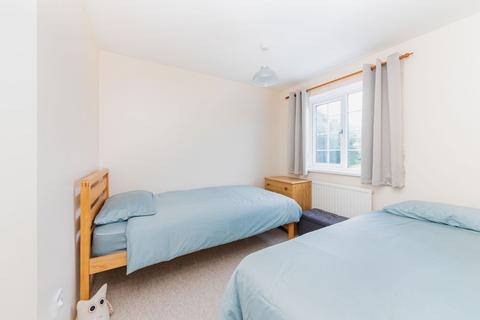 8 Clarendon Close, Abingdon, OX14 3XH