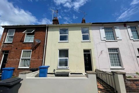 4 bedroom terraced house to rent, Woodbridge Road, Ipswich IP4