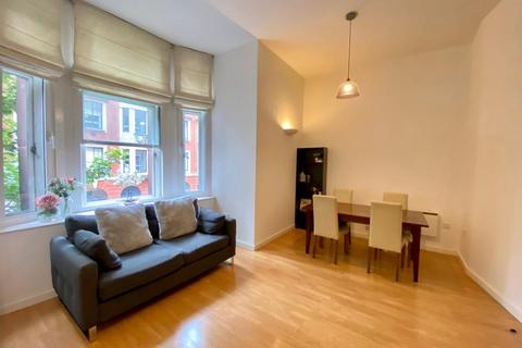 2 bedroom flat to rent, Princess Street, Manchester M1