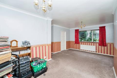 3 bedroom semi-detached house for sale, 20 East Road, West Drayton