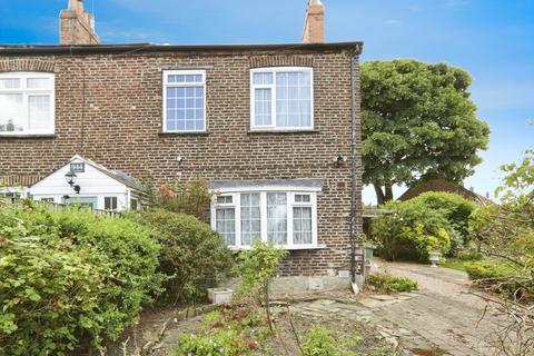 3 bedroom terraced house for sale, 942 York Road, Leeds