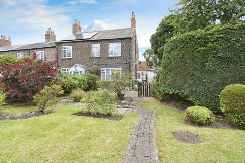 3 bedroom terraced house for sale, 942 York Road, Leeds