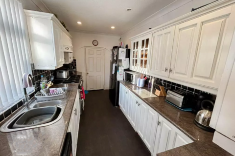 3 bedroom end of terrace house for sale, Warrington Road, Abram, WN2 5QH