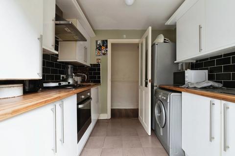 5 Woodriffe Road, London, E11 1AH