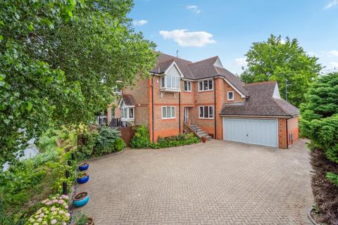 4 bedroom detached house for sale, Ray Mill Road East, Maidenhead